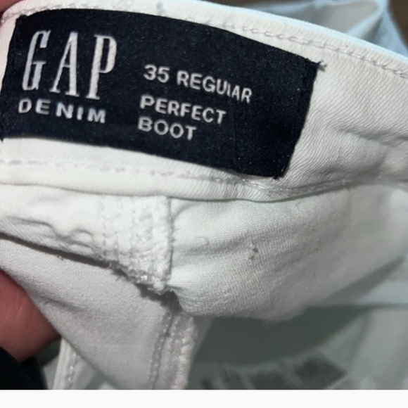 GAP Perfect Boot White Women's Jeans - Picture 2 of 3